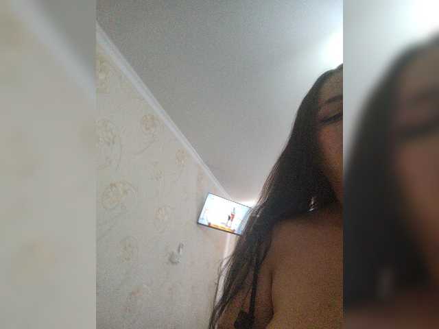 Cleopatra1990 live webcam show