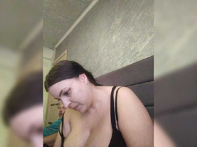 Cleopatra1990 webcam