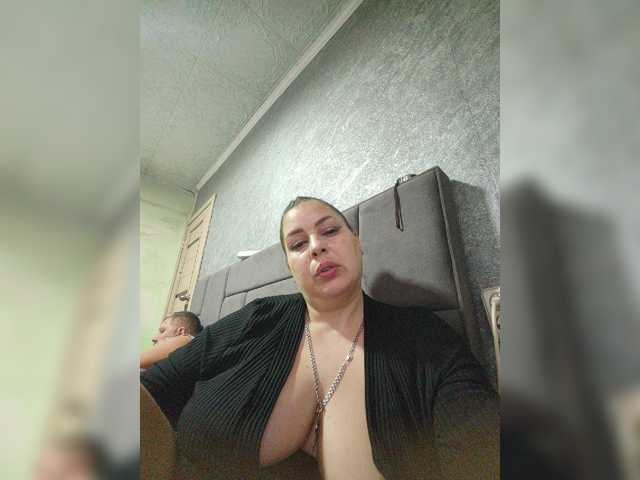 Cleopatra1990 live cam on BongaCams