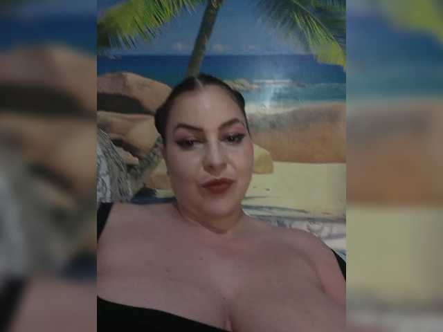 kissmabont live cam on BongaCams