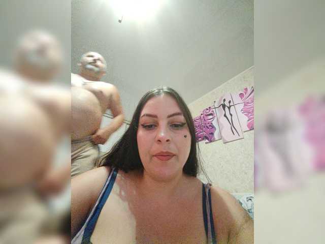 go to chat with Cleopatra1990