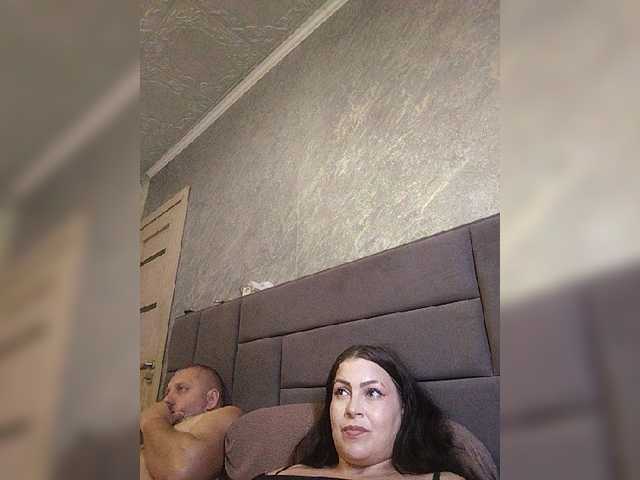 kissmabont Live Cam and Statistics on UnifiedCams