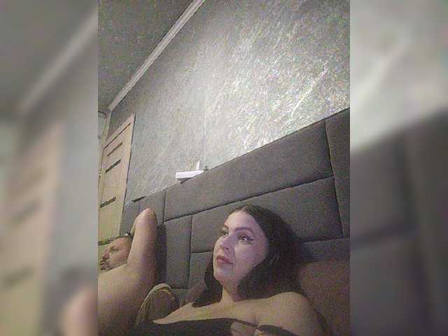 Cleopatra1990 webcam
