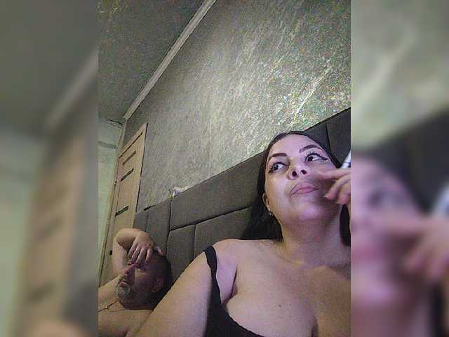 kissmabont live cam on BongaCams