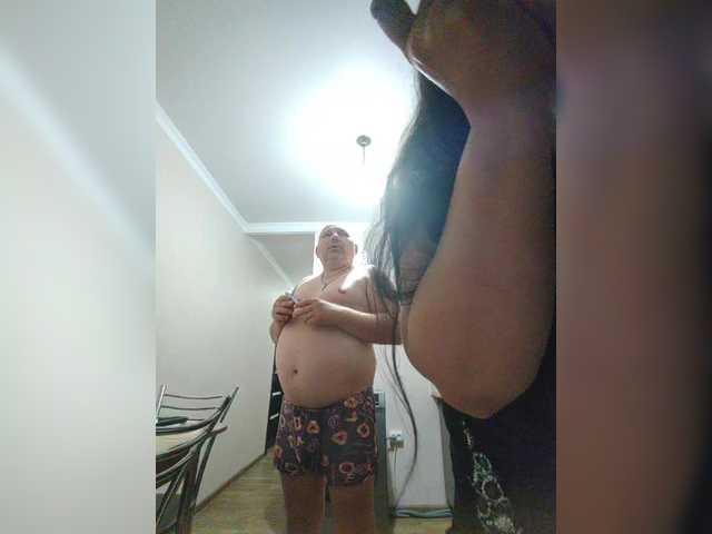 Cleopatra1990 live webcam show