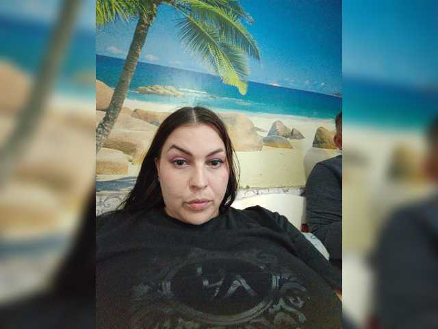 Cleopatra1990 live cam preview