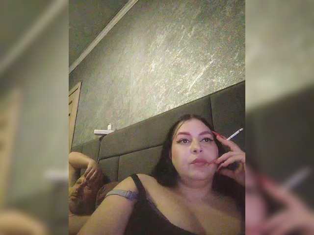 kissmabont's BongaCams show and profile