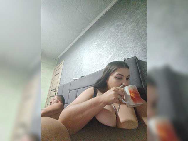 kissmabont in webcam