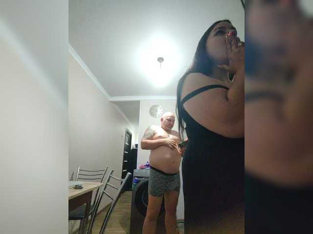 Cleopatra1990 live webcam show