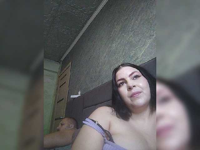 kissmabont live show