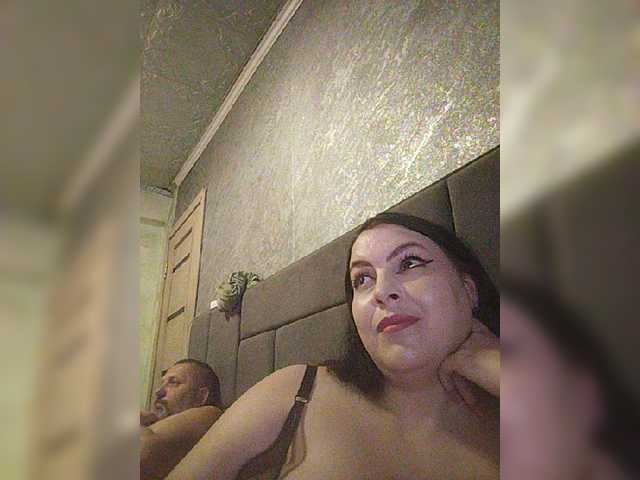 Cleopatra1990 webcam