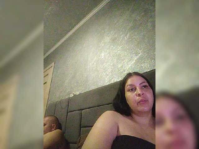 Cleopatra1990 webcam