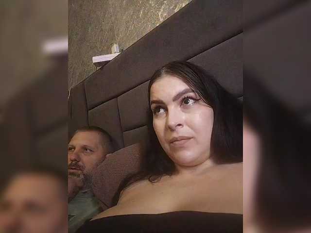 le modèle Cleopatra1990 est en webcam porno dans un show sur le site bongacams, il possède les tags suivants: White/Caucasian,Brunette,Trimmed