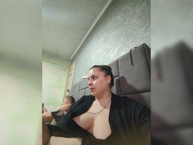 Cleopatra1990 live cam on BongaCams