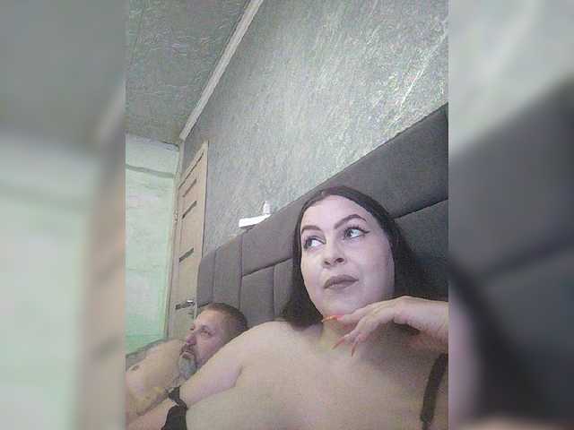 kissmabont live show