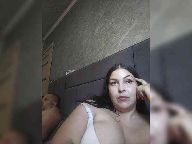 Cleopatra1990 webcam