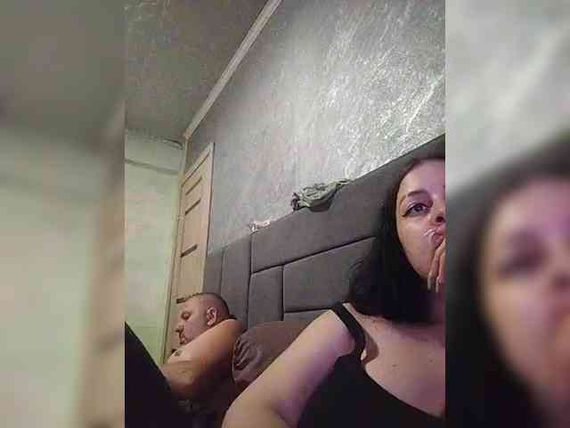 Cleopatra1990 webcam