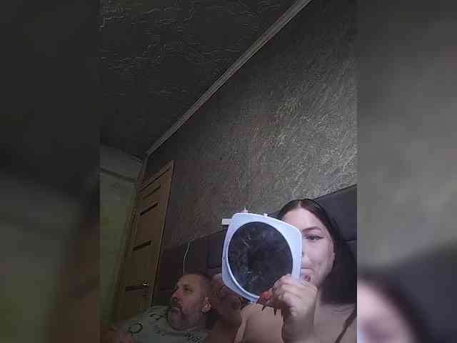 Cleopatra1990 webcam