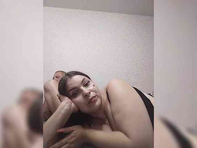 Cleopatra1990 webcam