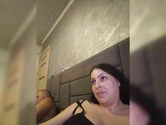 Cleopatra1990 webcam