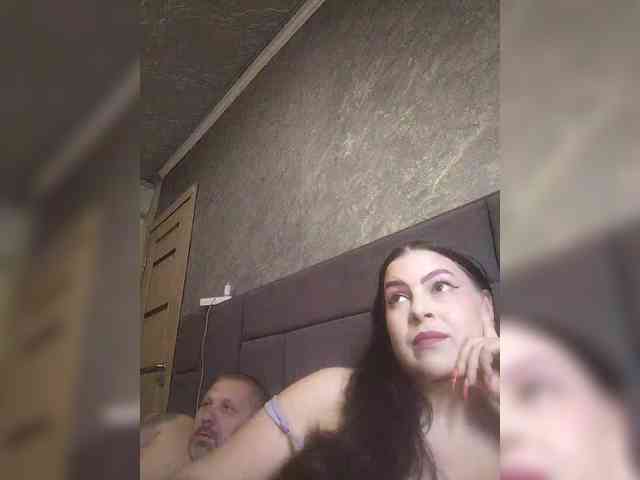 Cleopatra1990 webcam