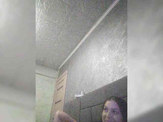 Cleopatra1990 webcam