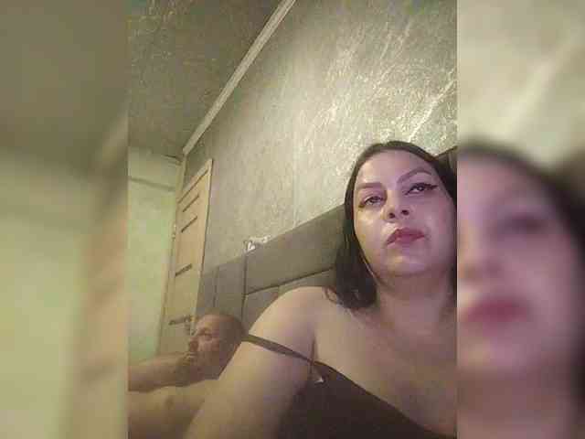 Cleopatra1990 webcam