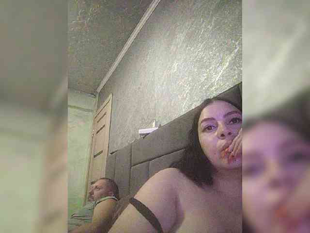 Cleopatra1990 webcam