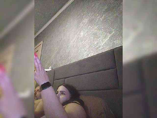 Cleopatra1990 webcam