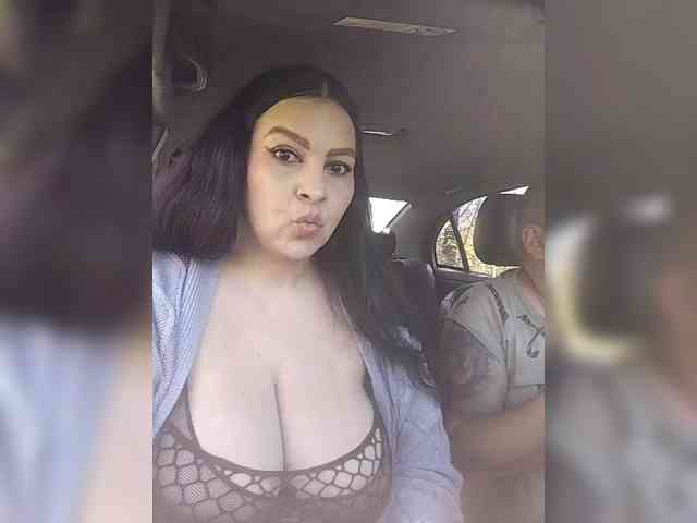 Cleopatra1990 webcam