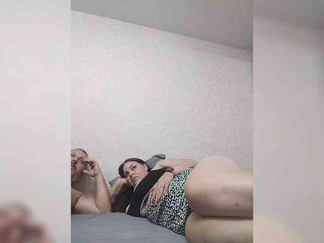Cleopatra1990 webcam