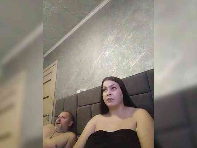 Cleopatra1990 webcam