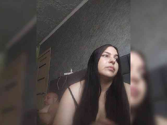 Cleopatra1990 webcam