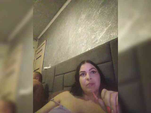 Cleopatra1990 webcam