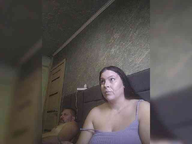 Cleopatra1990 webcam