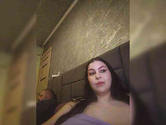 Cleopatra1990 webcam