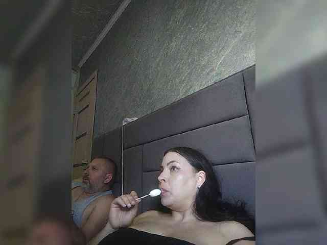 Cleopatra1990 webcam
