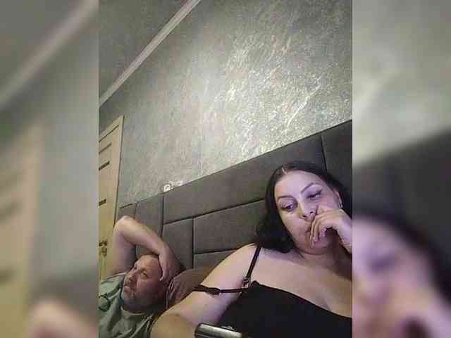 Cleopatra1990 webcam