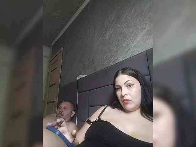 Cleopatra1990 webcam