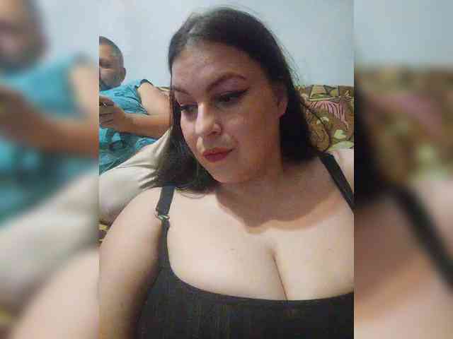 Cleopatra1990 webcam