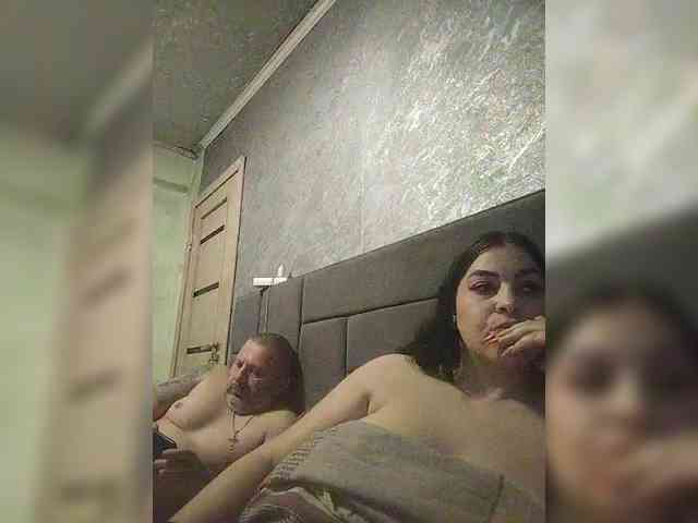 Cleopatra1990 webcam