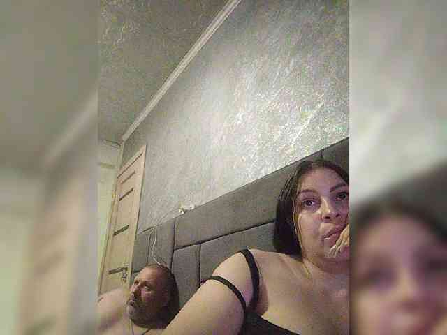 Cleopatra1990 webcam