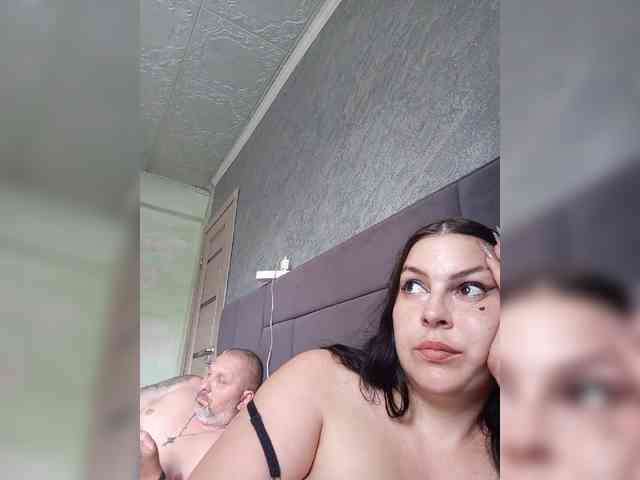 Cleopatra1990 webcam