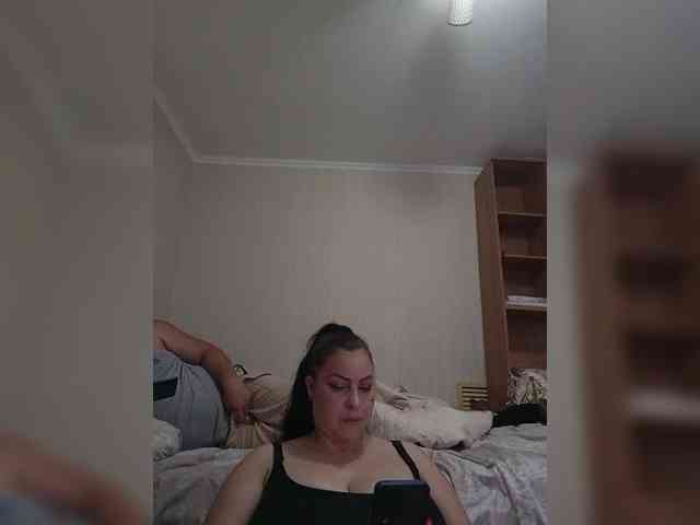 Cleopatra1990 webcam