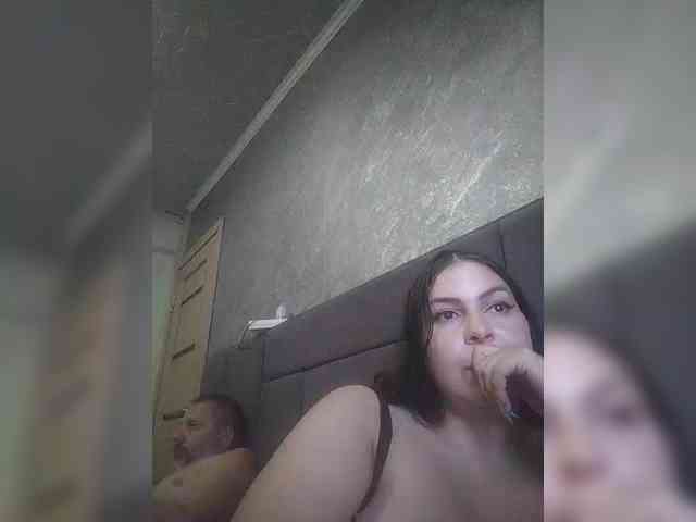 Cleopatra1990 webcam