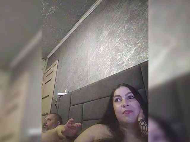 Cleopatra1990 webcam