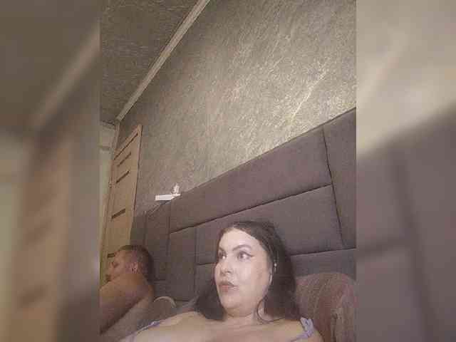 Cleopatra1990 webcam