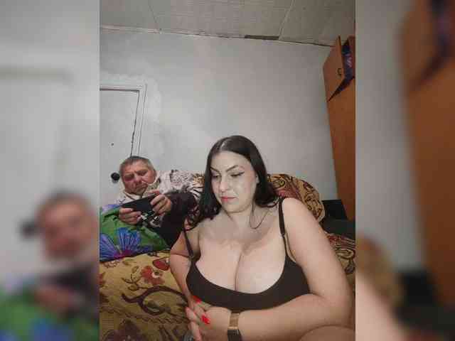 Cleopatra1990 webcam