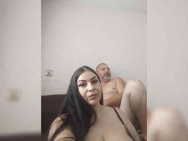 Cleopatra1990 webcam