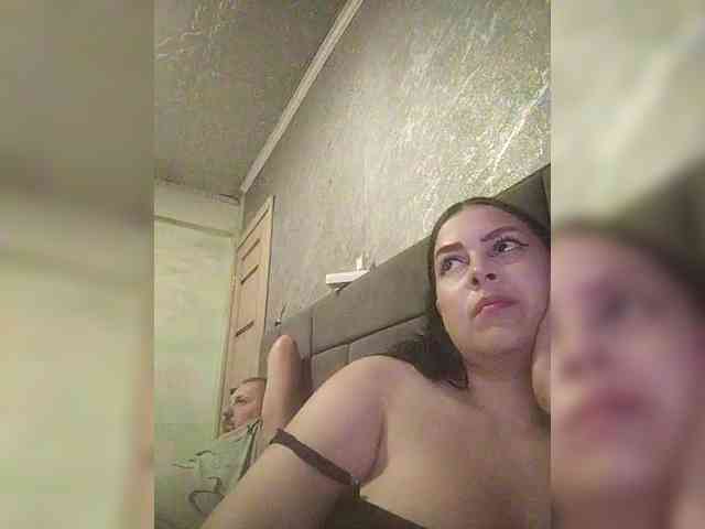 Model: Cleopatra1990